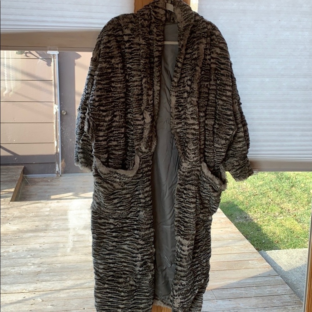 Women’s Fur Coat-sheared Rabbit in Grey and Black